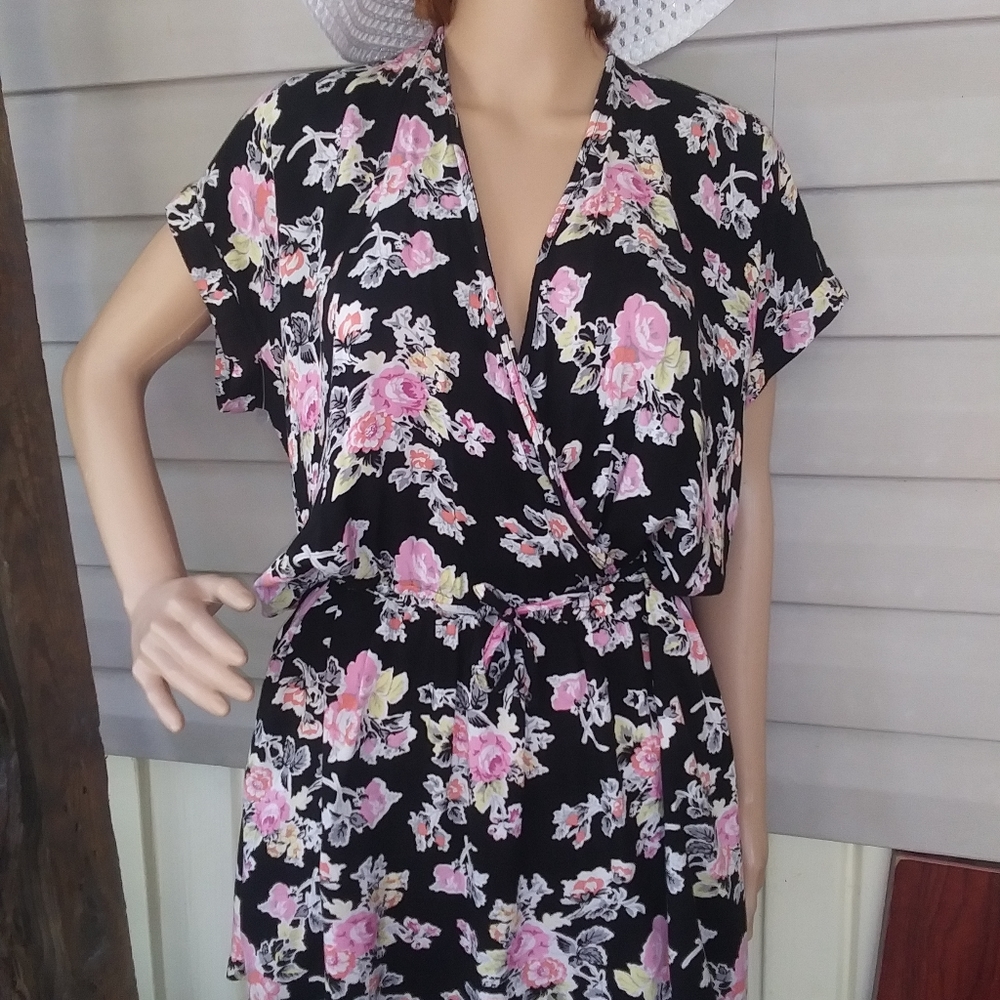 NWOT Inked &faded summer dress